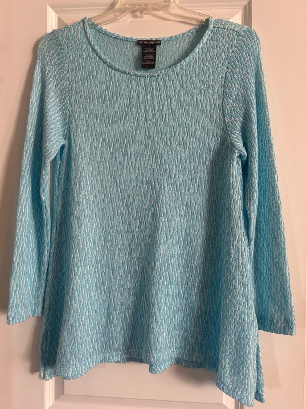 Chelsea & Theodore Aqua Textured Long Sleeve Knit Top